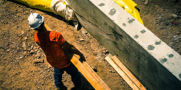 Ingeniería fundaciones muros de contención en el Alt Camp